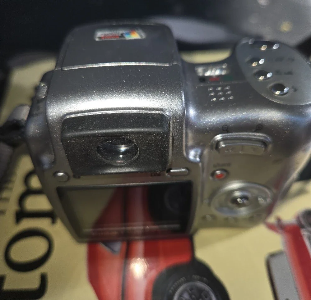 Kodak 10x Zoom Digital Camera - Black and Silver